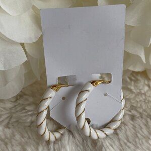 Earrings White and Gold